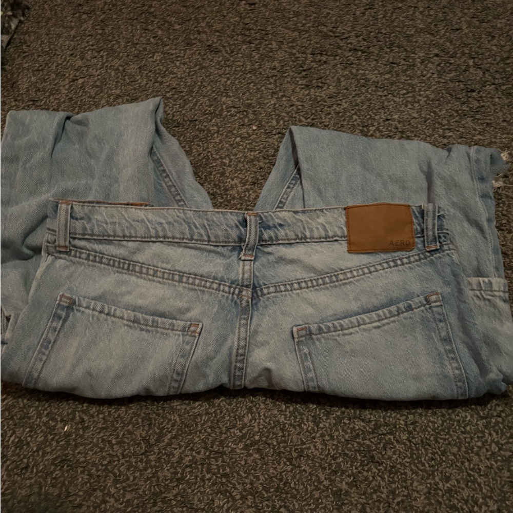 Aero ripped mom jeans